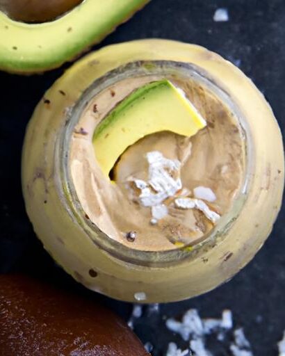 Creamy Avocado Cacao Smoothie: Your New Superfood Boost