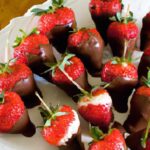 Decadent Dark Chocolate Covered Strawberries: A Sweet Delight