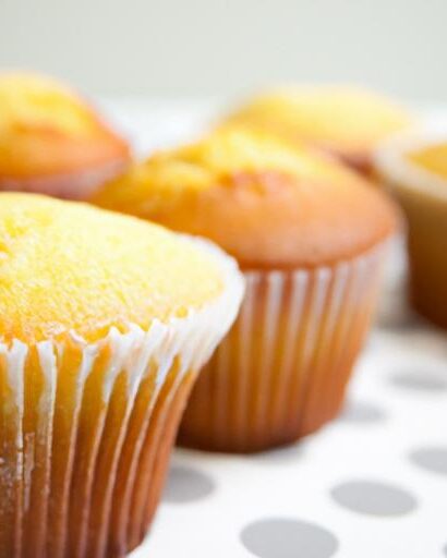 Zesty Almond Flour Lemon Cupcakes: A Light, Lively Treat