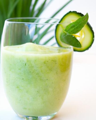 Refreshing Cucumber Smoothie: Cool, Nutritious, and Easy!