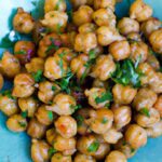 Crunchy Roasted Garlic & Herb Chickpeas: A Flavorful Snack Guide