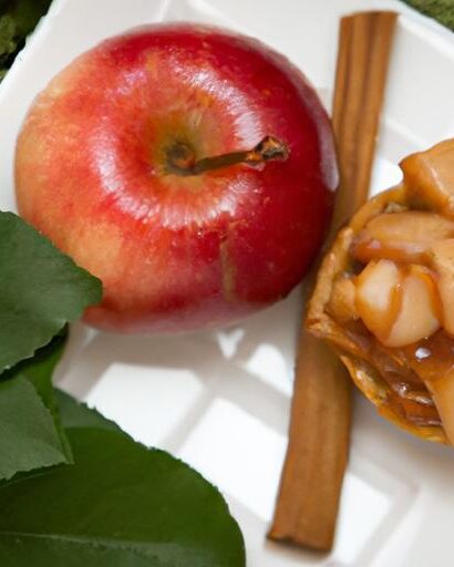 Unlock Autumn Flavors with a Cozy Cinnamon Apple Crisp