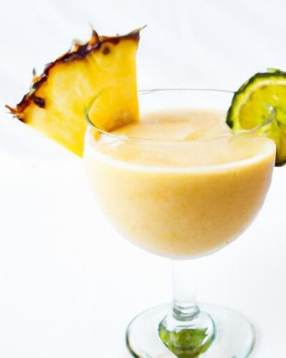 Pineapple Cayenne Smoothie: A Zesty Boost for Your Day