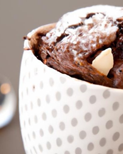Decadent Flourless Chocolate Mug Cake: Quick & Easy Treat
