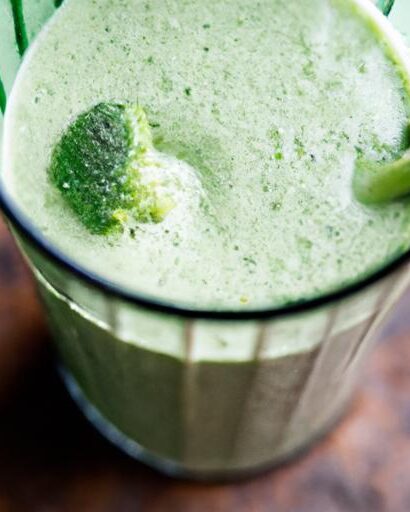 Green Goodness: Boost Health with Broccoli Fruit Smoothies