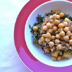 Power-Packed Quinoa Salad with Chickpeas: Nutritious & Tasty