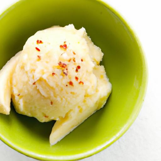 Creamy Banana Nice Cream: A Healthy, Delicious Treat Idea